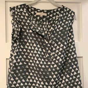 Grey & White Loft Blouse with ruffle sleeves - Small